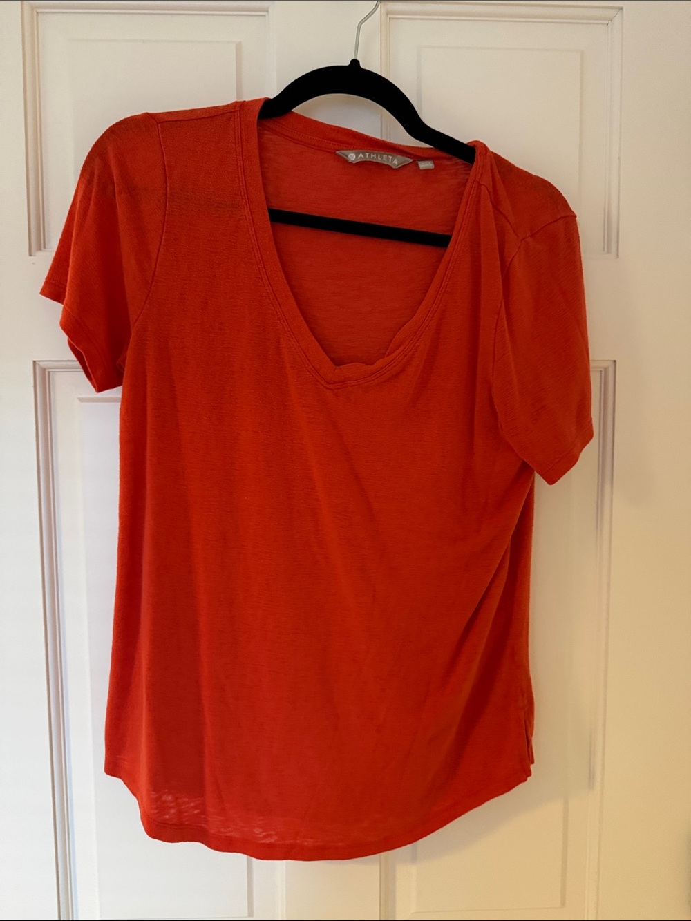 Athleta Orange V-Neck Short Sleeve Tee